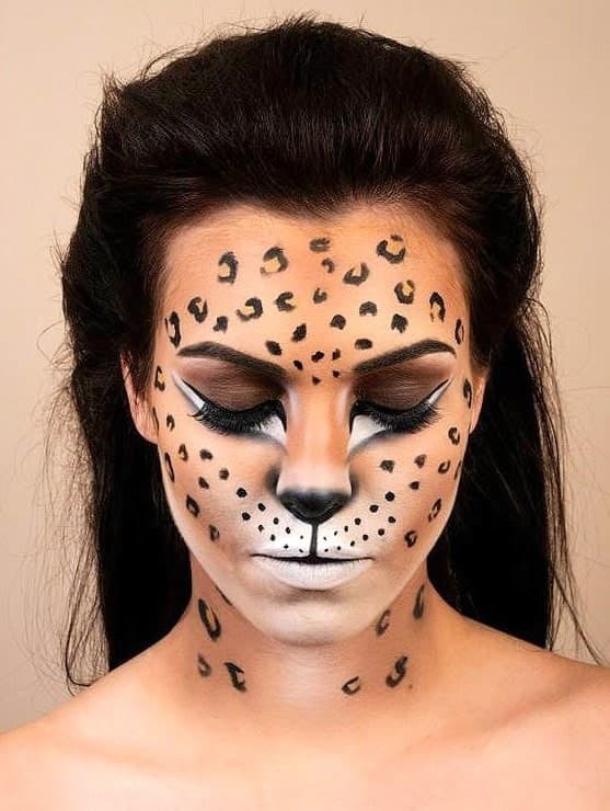 Ejemplo 9 de maquillaje de leopardo