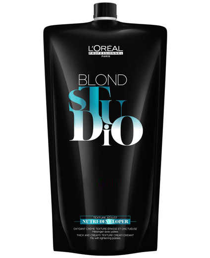 Comprar L´Oreal Blond Studio Oxidante 40 Volúmenes 1000 ml online en la tienda Alpel