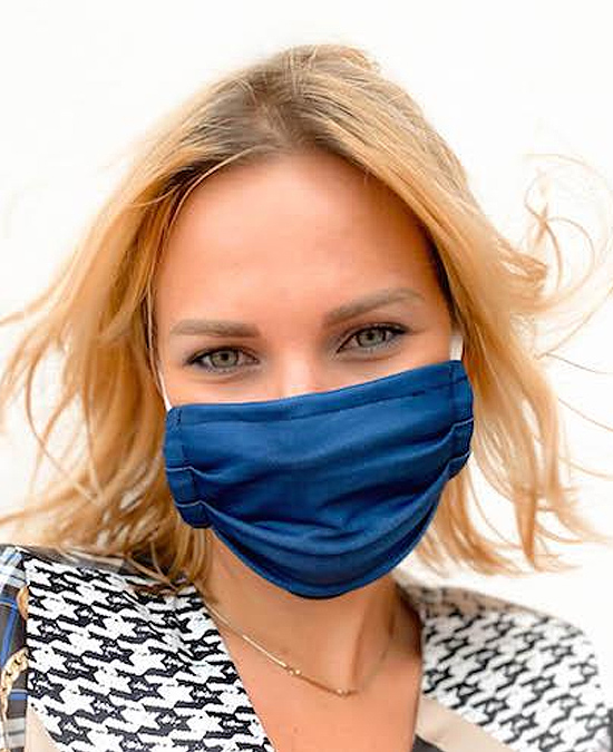 Compra online Mascarilla de Poliéster diseño Tejano Azul disponible en stock para envío 24 horas